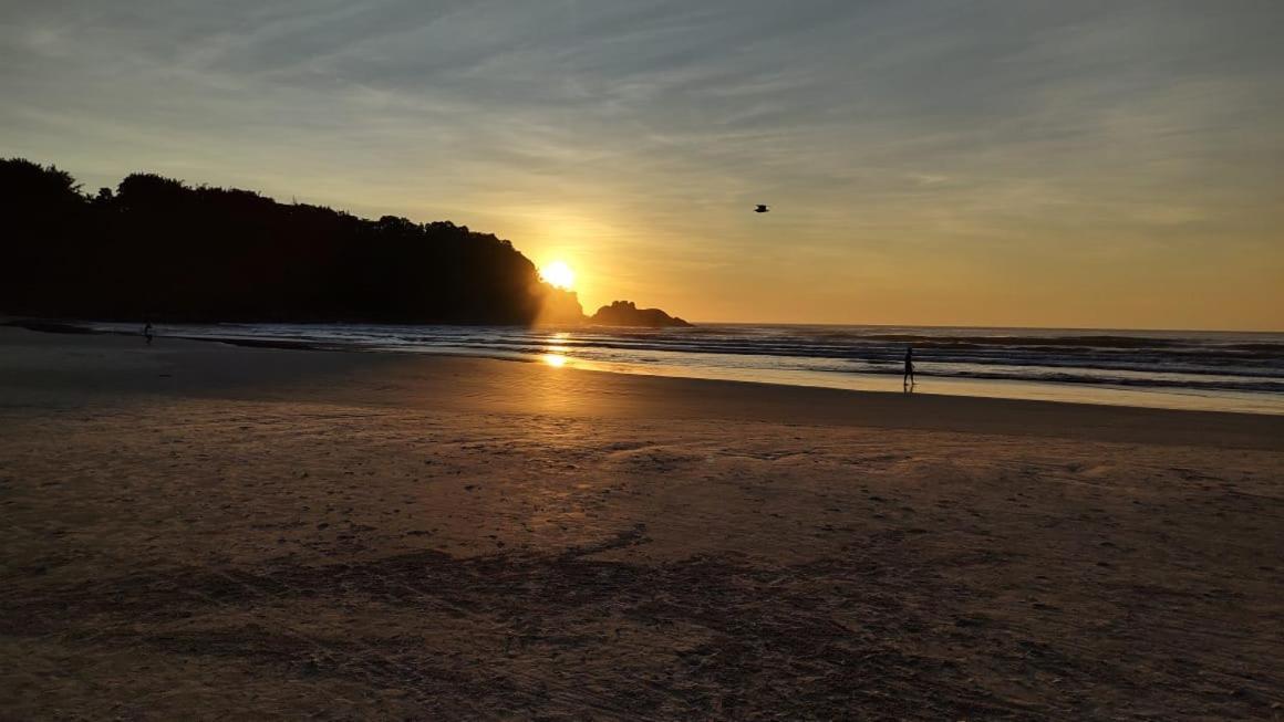 Apartamento Ubatuba - Praia Grande - 250M Da Praia Zewnętrze zdjęcie
